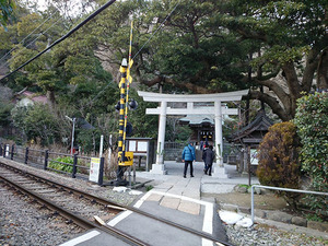 御霊神社