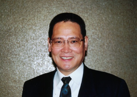 佐藤俊和同窓会長