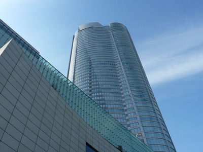 P1030795_たんぽ小町_ビル概観