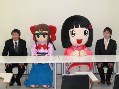 蓮花と千梅記者会見