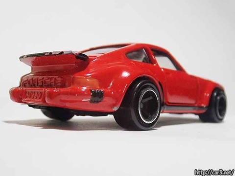 サーキットの狼ポルシェ930ターボのトミカ_05