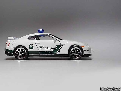 マジョレットDUBAI POLICE SUPER CARS_R35GT-R_01