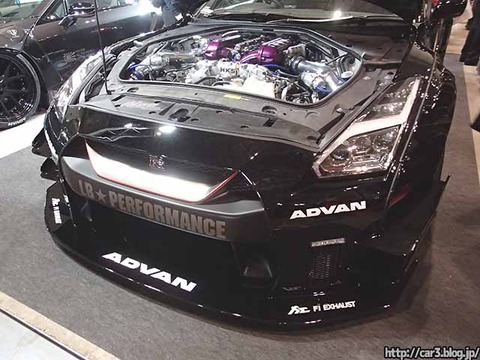 LB-WORKS_NISSAN_GT-R_R35_ADVAN_08