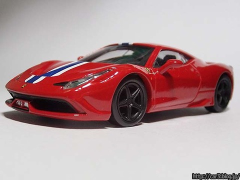 Kyosho_Ferrari_458_Speciale_05