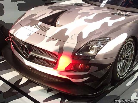 PUMAメルセデスSLS_AMG_GT3_01