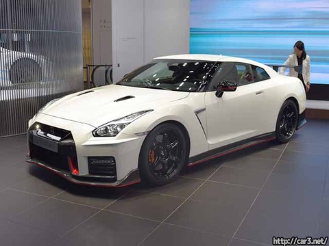 日産GT-Rニスモ_エンジン匠シオヤ・イズミ_01
