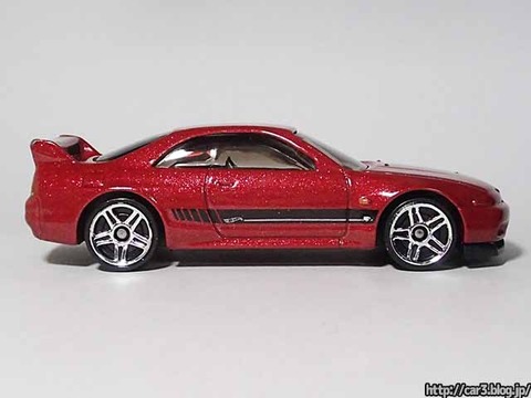 ホットウィール日産スカイラインGT-R_R33_08
