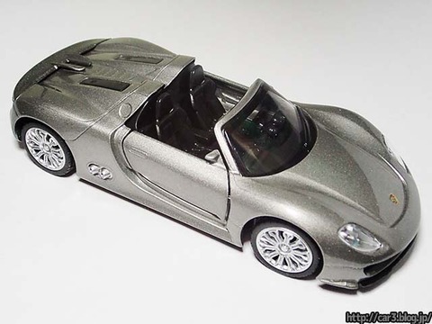 ファーストレーン・ポルシェ918スパイダー_04