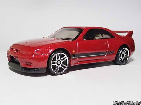 ホットウィール日産スカイラインGT-R_R33_02