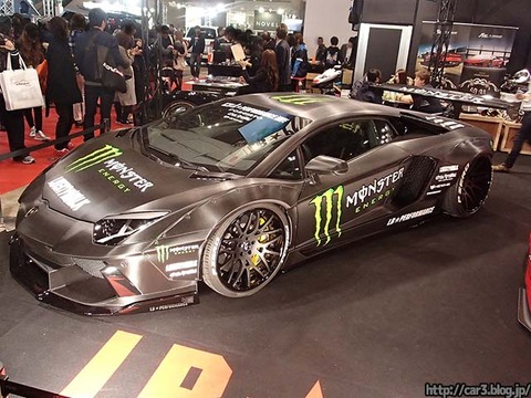 LB☆WORKS Lamborghini Aventador monster