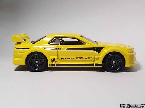 hotwheels_5pack_nissan_skylineR32_08