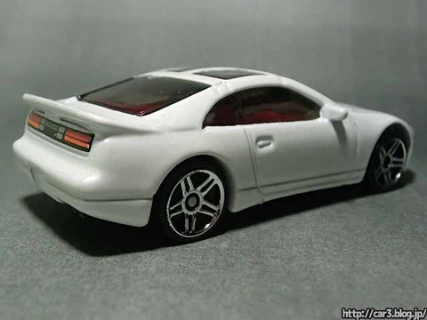 Hotwheels_NISSAN_300ZX_03