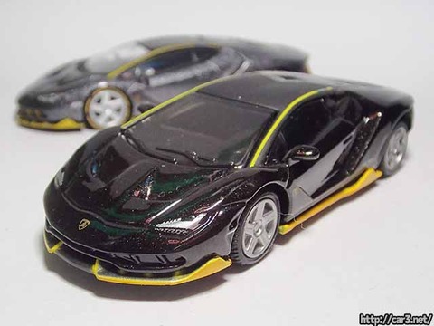 マイストと京商のランボルギーニ・チェンテナリオを比較_01