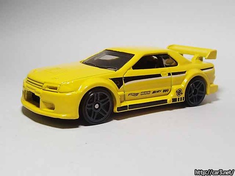 hotwheels_5pack_nissan_skylineR32_01