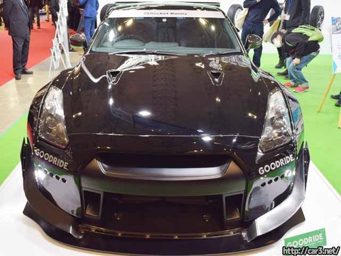 FIRSTCLASSRocketBunnyGT-R_01