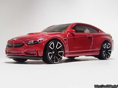 Hotwheels_BMW_M4_03