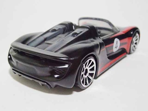 ホットウィール・ポルシェ918スパイダー_11
