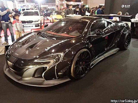 LB-WORKS_マクラーレン650S_ロベルタブース展示_01