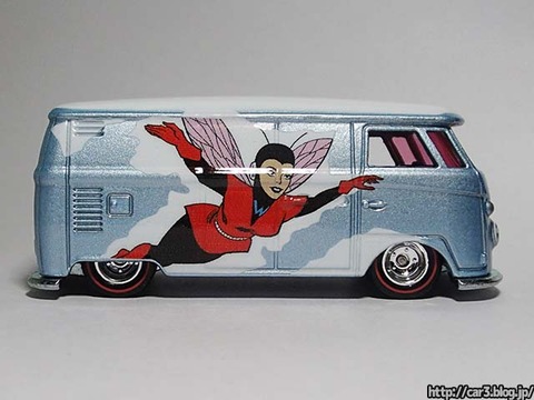 Hotwheels_Volkswagen_TI_Panel_Bus_08