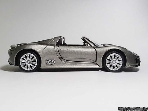 ファーストレーン・ポルシェ918スパイダー_08