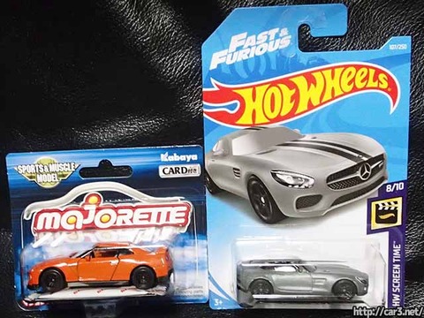 マジョレットのR35GT-RのMY17とヤマダ電機限定ホットウィール