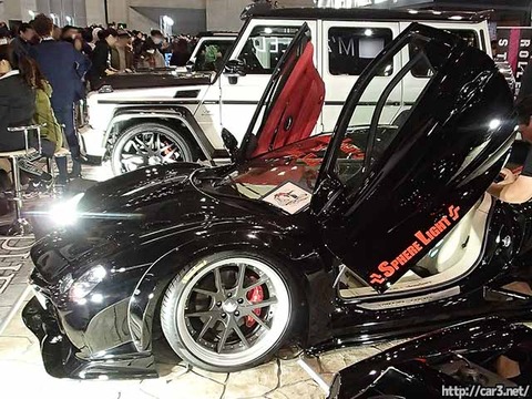 リバティーウォーク×スフィアライト光岡オロチ_10