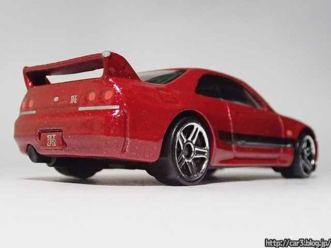 ホットウィール日産スカイラインGT-R_R33_05