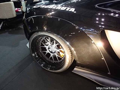 LB-WORKS_マクラーレン650S_ロベルタブース展示_07