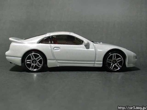 Hotwheels_NISSAN_300ZX_08