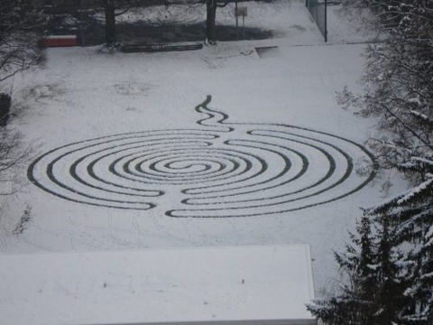 snow-crop-circles-1