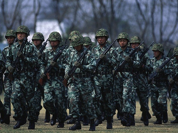 自衛隊辞めたいんだけど勝手に抜け出したら違法なの?