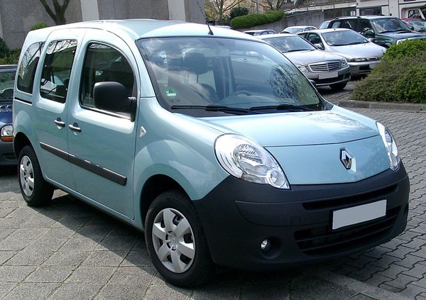 800px-Renault_Kangoo_front_20080415