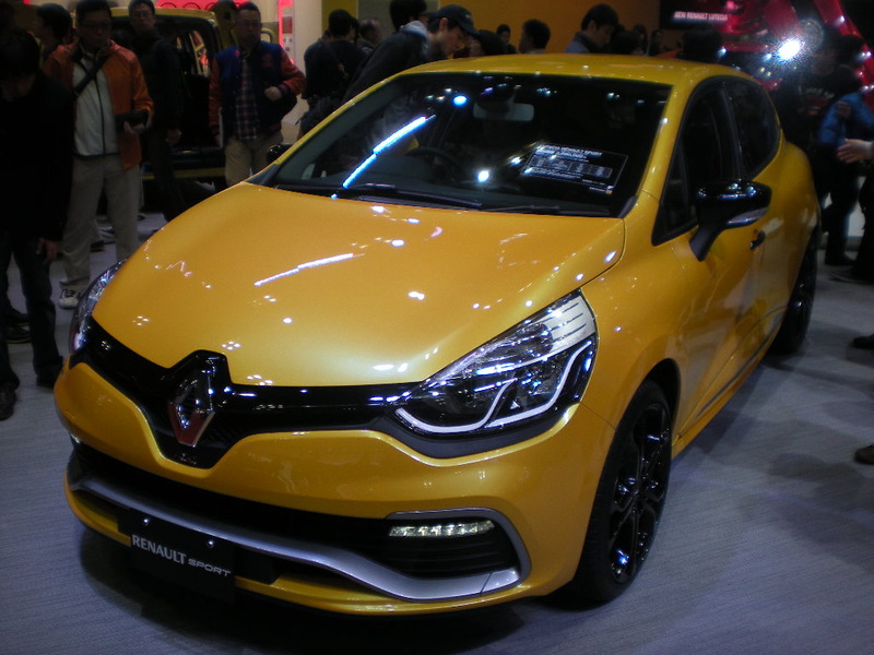 RENAULT_Lutécia_RENAULT_SPORT_JPN_01