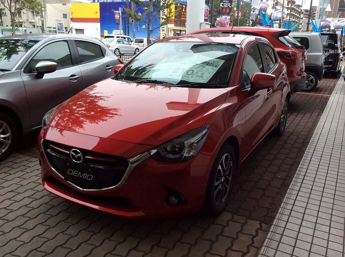 Mazda_DEMIO_XD_Touring_L_Package_(DJ)_front