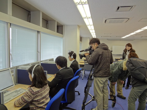 20120208-002
