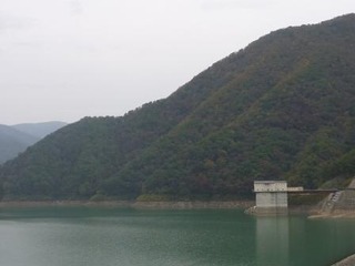 ダム2