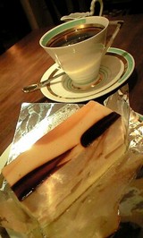 壹眞珈琲店 銀座中央通り店 かづまコーヒー店>
