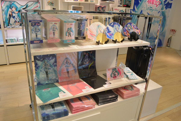 羽田空港にオープンした「初音ミク ウイングショップ」フォトレポート_0441