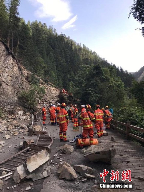 九寨溝地震_13