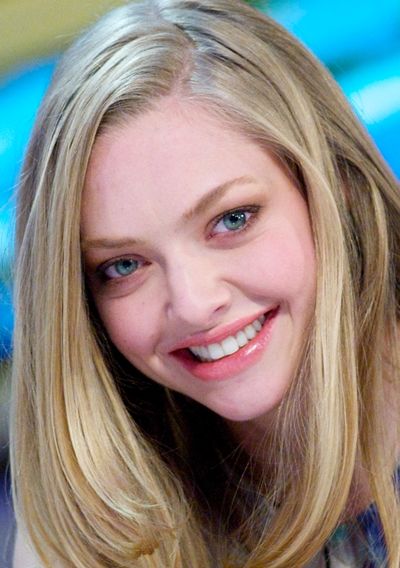 Amanda-Seyfried10_111202