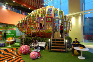 megabox_easter_2010_04