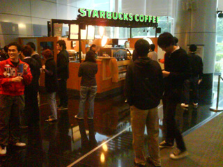 starbucks_free_coffee_01
