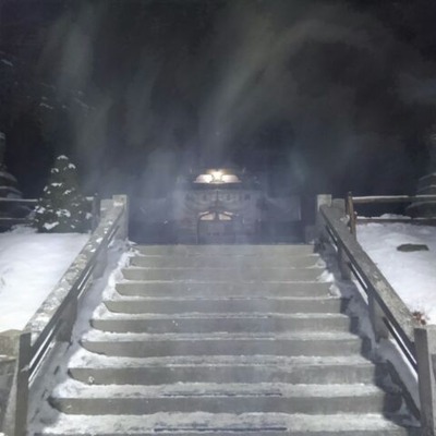 義経神社4