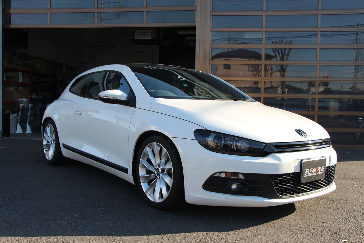 zeusdriveのブログ : 09 VWシロッコ 2.0TSI グラスサンルーフ イメチェン