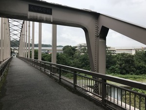 友田水管橋