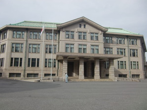 宮内庁庁舎