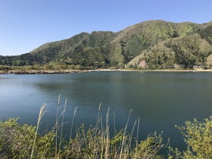 精進湖
