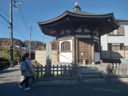岩船地蔵堂
