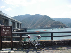 奥多摩湖