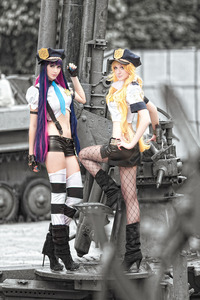 http://fc09.deviantart.net/fs70/f/2011/214/1/9/panty_and_stocking___police_by_kirawinter-d42gc1p.jpg